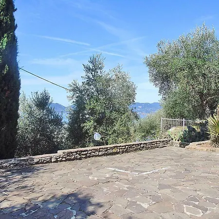 Il Mare Di Fronte Apartament *